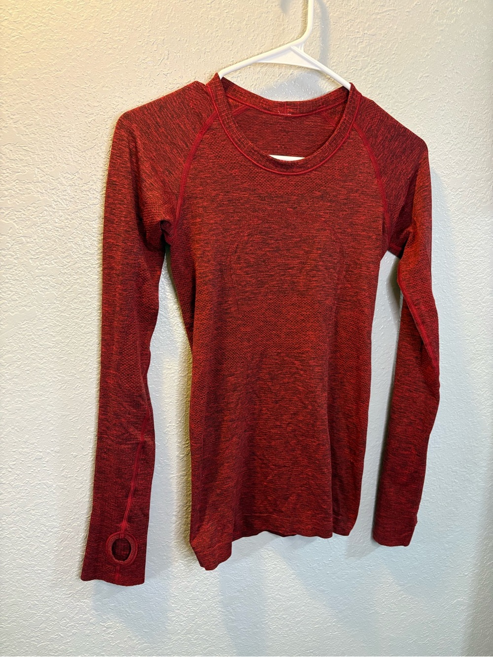 Lululemon Swiftly Tech Long Sleeve